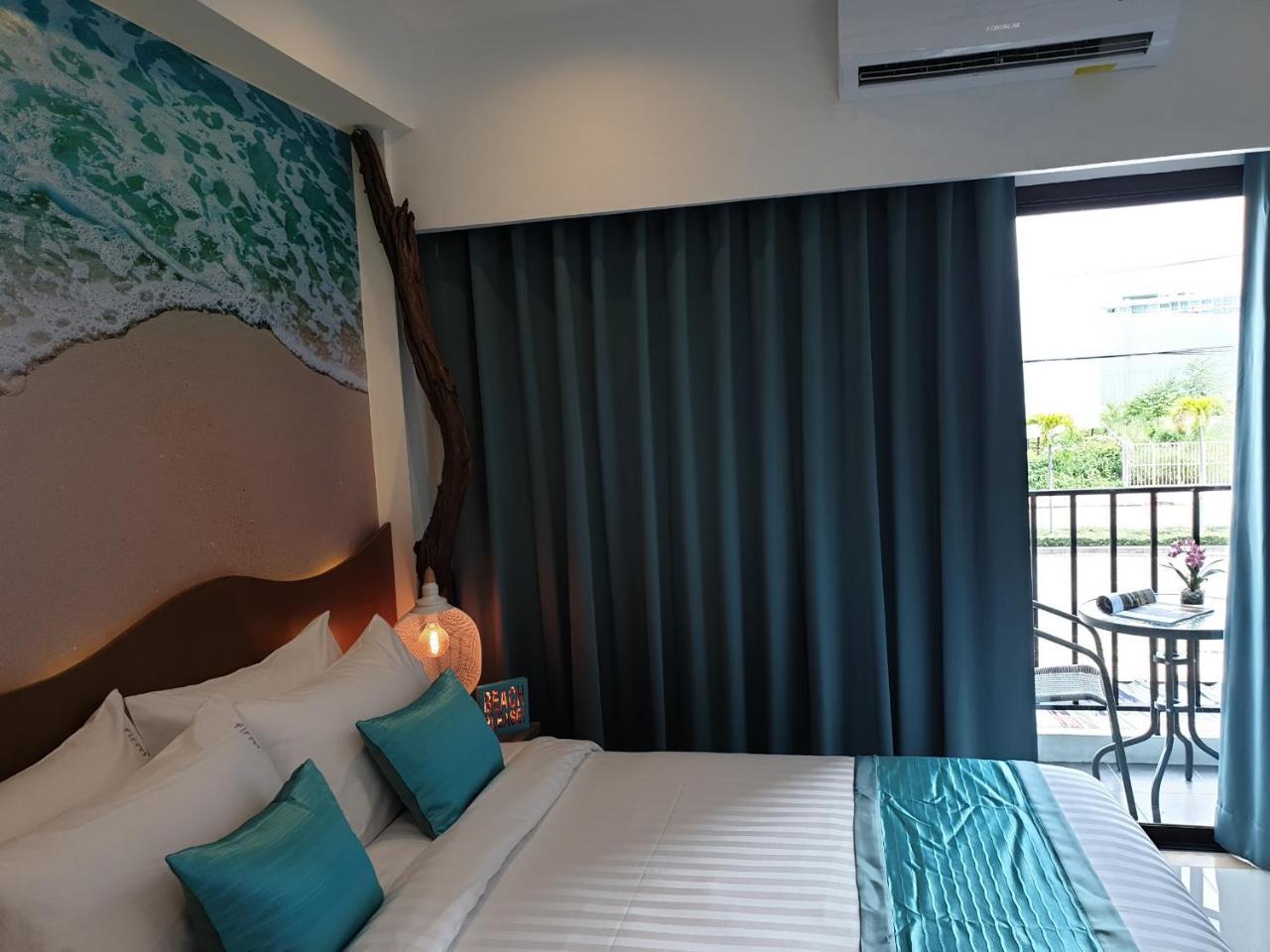 T2 Jomtien Pattaya Hotel Ngoại thất bức ảnh